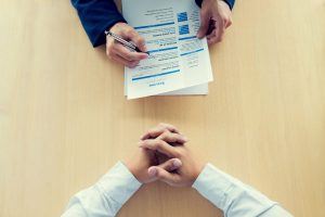 Como analisar currículos corretamente